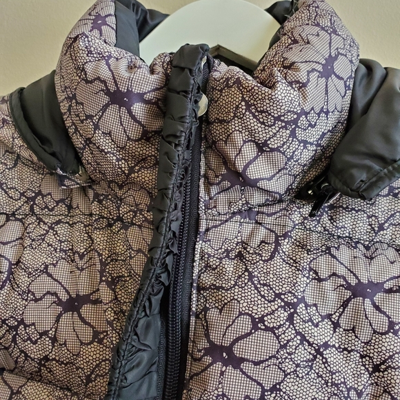 Betsey Johnson brown floral lace print down winter coat with detachable hood, M - Picture 13 of 15